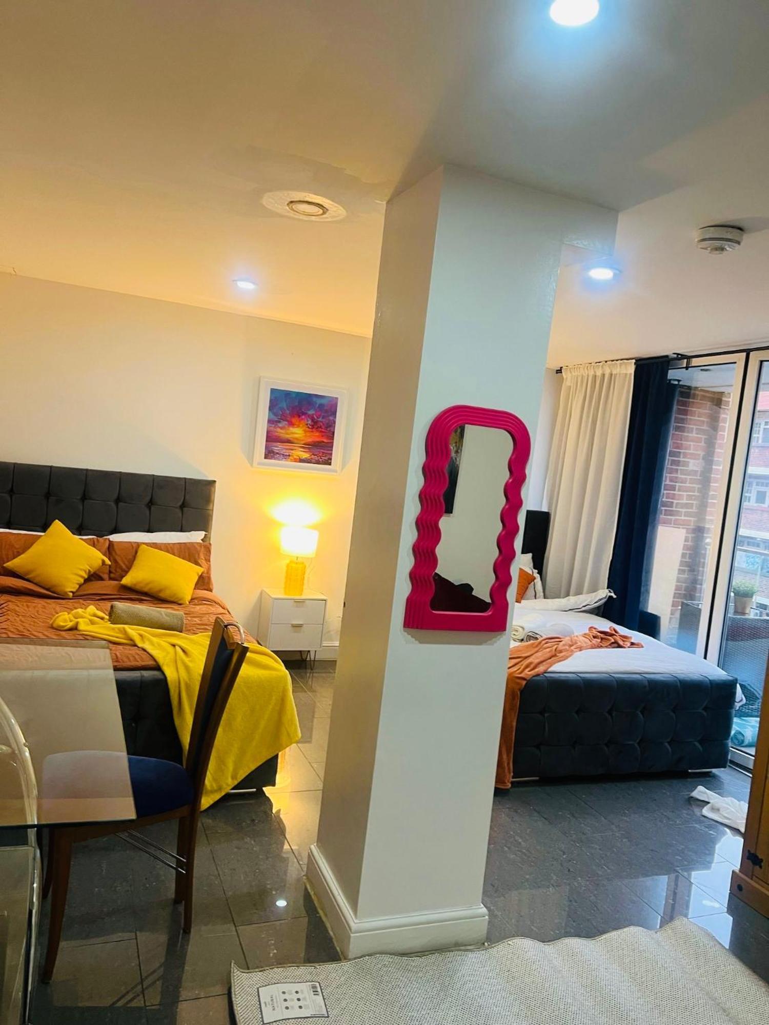 Cosy Luxurious Room In The Heart Of לונדון מראה חיצוני תמונה